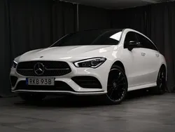 Vit Begagnad 2023 Mercedes CLA250e Shooting Brake AMG Kombi | 389 900 kr (Marknadspris)