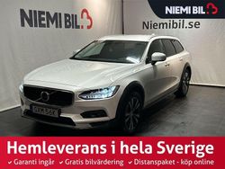 Vit Begagnad 2020 Volvo V90 CC Momentum Kombi | 369 900 kr (Marknadspris)