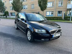 Svart Begagnad 2005 Volvo V50 Momentum Kombi | 29 900 kr (Bra pris)