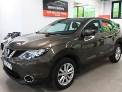 Brun Begagnad 2015 Nissan Qashqai SUV | 79 900 kr (Marknadspris)