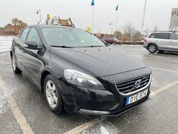 Begagnad 2016 Volvo V40 Halvkombi | 89 900 kr (Bra pris)