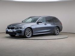 Grå Begagnad 2022 BMW 330 Sport Line Kombi | 289 000 kr (Lite dyr)