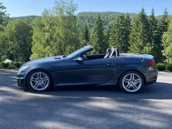 Grå Begagnad 2008 Mercedes SLK55 AMG AMG Cab | 320 000 kr