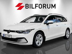 Vit Begagnad 2022 VW Golf VIII Kombi | 269 900 kr (Marknadspris)