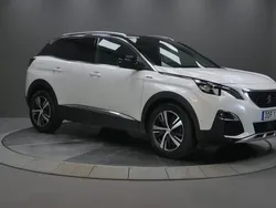 Vit Begagnad 2019 Peugeot 3008 GT-line SUV | 199 000 kr (Marknadspris)