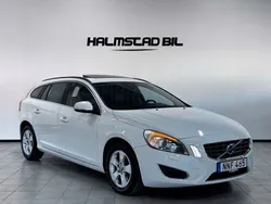 Vit Begagnad 2012 Volvo V60 Momentum Kombi | 119 500 kr (Marknadspris)