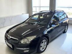 Svart Begagnad 2010 Hyundai i30 Kombi | 27 900 kr (Bra pris)