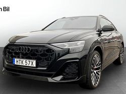 Svart Begagnad 2025 Audi Q8 Design SUV | 1 079 000 kr