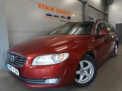 Röd Begagnad 2014 Volvo V70 Momentum Kombi | 124 900 kr (Marknadspris)