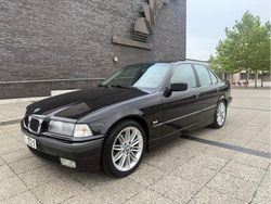 Begagnad 1998 BMW 328 Sedan | 70 000 kr
