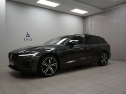 Grå Begagnad 2021 Volvo V60 R-Design Kombi | 449 900 kr (Lite dyr)