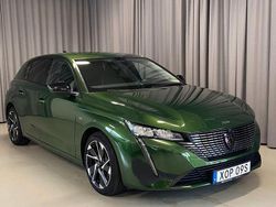 Grön Begagnad 2022 Peugeot 308 Allure Halvkombi | 249 900 kr (Marknadspris)