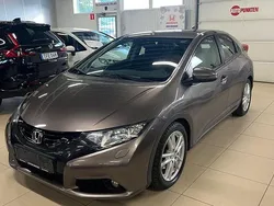 Grå Begagnad 2012 Honda Civic Sport Halvkombi | 94 900 kr (Marknadspris)