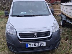 Begagnad 2017 Peugeot Partner Van | 69 500 kr (Bra pris)