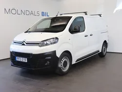 Vit Begagnad 2017 Citroën Jumpy Minibuss | 119 900 kr (Marknadspris)