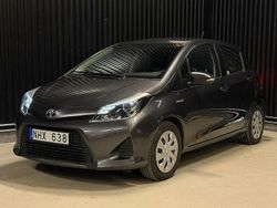Mörkgrå Begagnad 2013 Toyota Yaris Hybrid Life Halvkombi | 114 900 kr (Marknadspris)