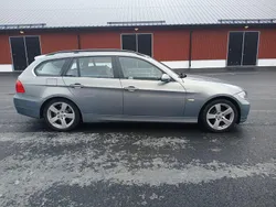 Grå Begagnad 2006 BMW 330 Comfort Edition Kombi | 76 500 kr (Bra pris)