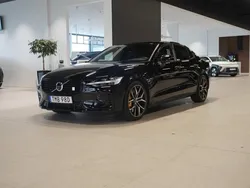 Svart Begagnad 2021 Volvo S60 Sedan | 439 800 kr (Dyr)