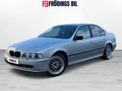 Ljusgrå Begagnad 2002 BMW 520 M Sport Sedan | 44 900 kr (Marknadspris)