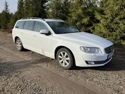 Vit Begagnad 2016 Volvo V70 Momentum Kombi | 80 000 kr (Bra pris)
