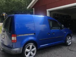 Blå Begagnad 2006 VW Caddy Minibuss | 42 000 kr (Dyr)