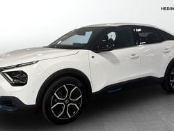 Vit (white) Begagnad 2022 Citroën e-C4 Shine Halvkombi | 209 900 kr (Marknadspris)