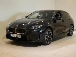Svart Begagnad 2024 BMW 120 M Sport Halvkombi | 529 900 kr