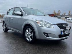 Silver Begagnad 2007 Kia Ceed Halvkombi | 25 000 kr (Marknadspris)