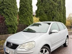 Silver Begagnad 2008 VW Polo Halvkombi | 25 000 kr (Marknadspris)