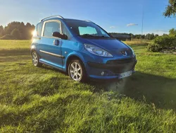 Blå Begagnad 2006 Peugeot 1007 Halvkombi | 22 000 kr