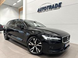 Svart Begagnad 2019 Volvo V60 R-Design Kombi | 309 900 kr (Marknadspris)