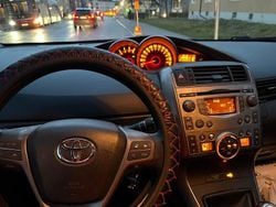 Begagnad 2009 Toyota Verso Minibuss | 52 000 kr