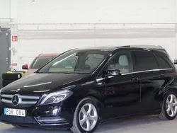 Svart Begagnad 2013 Mercedes B200 Minibuss | 129 900 kr (Marknadspris)