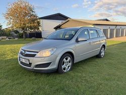 Grå Begagnad 2009 Opel Astra Kombi | 14 900 kr (Marknadspris)
