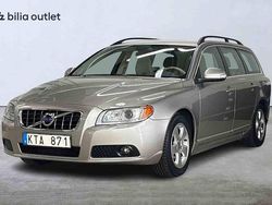 Brun Begagnad 2011 Volvo V70 Kombi | 94 900 kr (Marknadspris)