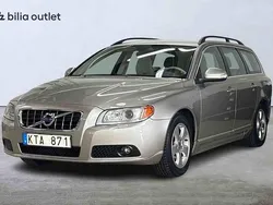 Brun Begagnad 2011 Volvo V70 Kombi | 99 900 kr (Marknadspris)