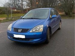 Blå Begagnad 2005 Honda Civic Halvkombi | 25 000 kr (Marknadspris)