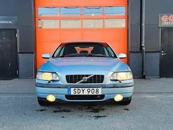 Ljusblå Begagnad 2000 Volvo S60 Business Edition Sedan | 29 900 kr (Lite dyr)