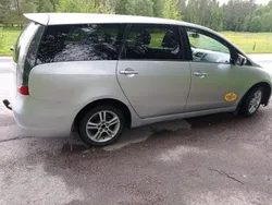 Silver Begagnad 2004 Mitsubishi Grandis Minibuss | 22 000 kr (Marknadspris)