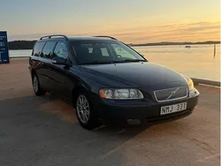 Blå Begagnad 2007 Volvo V70 Kinetic Kombi | 39 900 kr (Marknadspris)