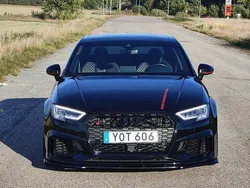 Begagnad 2018 Audi RS3 Design Halvkombi | 469 900 kr (Marknadspris)