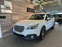 Vit Begagnad 2015 Subaru Outback SUV | 139 000 kr (Marknadspris)