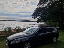 Svart Begagnad 2011 Volvo V70 Momentum Kombi | 41 500 kr (Superpris)