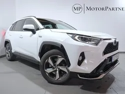 Vit Begagnad 2021 Toyota RAV4 Hybrid Edition SUV | 349 900 kr (Bra pris)
