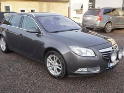 Silver Begagnad 2010 Opel Insignia Kombi | 64 900 kr