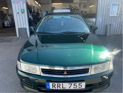 Grön Begagnad 2000 Mitsubishi Lancer Sedan | 28 500 kr