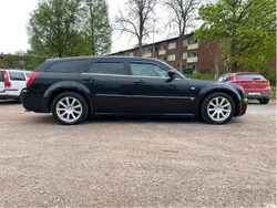 Svart Begagnad 2007 Chrysler 300C Touring Kombi | 55 000 kr (Marknadspris)