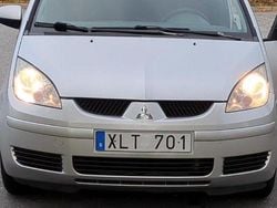 Silver Begagnad 2005 Mitsubishi Colt Halvkombi | 19 900 kr (Marknadspris)