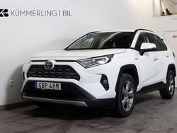 Vit Begagnad 2020 Toyota RAV4 Hybrid Executive SUV | 214 900 kr (Bra pris)
