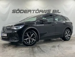 Svart Begagnad 2022 VW ID.4 GTX SUV | 289 900 kr (Superpris)